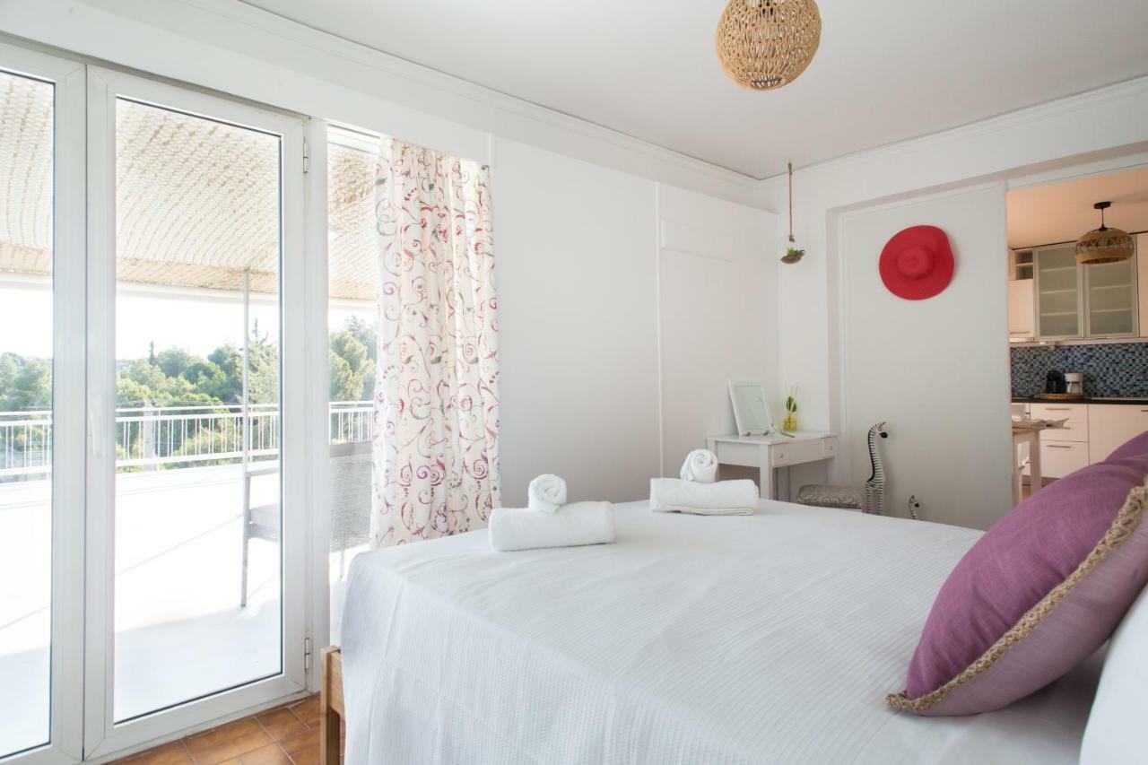 360 Relax By Blupine Apartment Athens Ngoại thất bức ảnh
